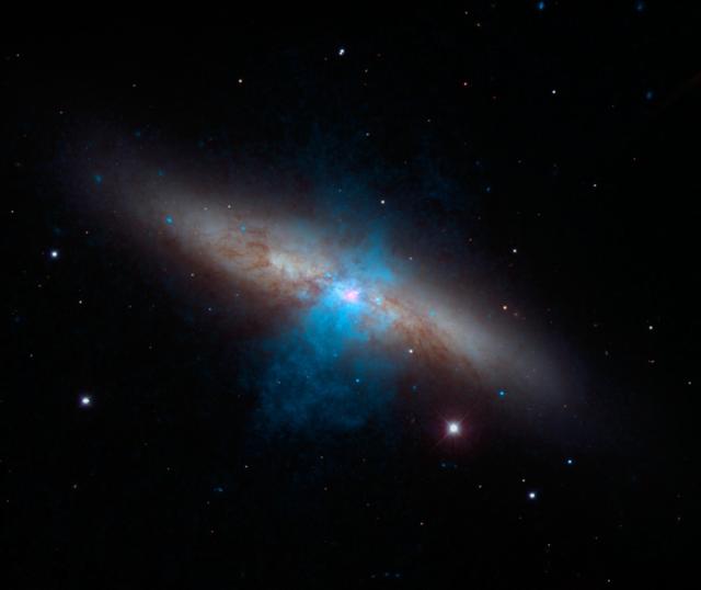 NASA image: NuSTAR Finds a Pulse in Cigar Galaxy