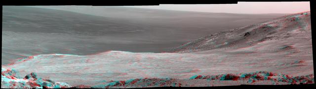 NASA image: Mars Marathon Valley Overlook, in Stereo