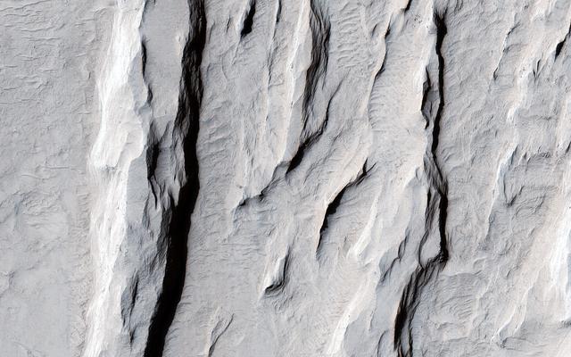 NASA image: Ridge and Talus in Lycus Sulci