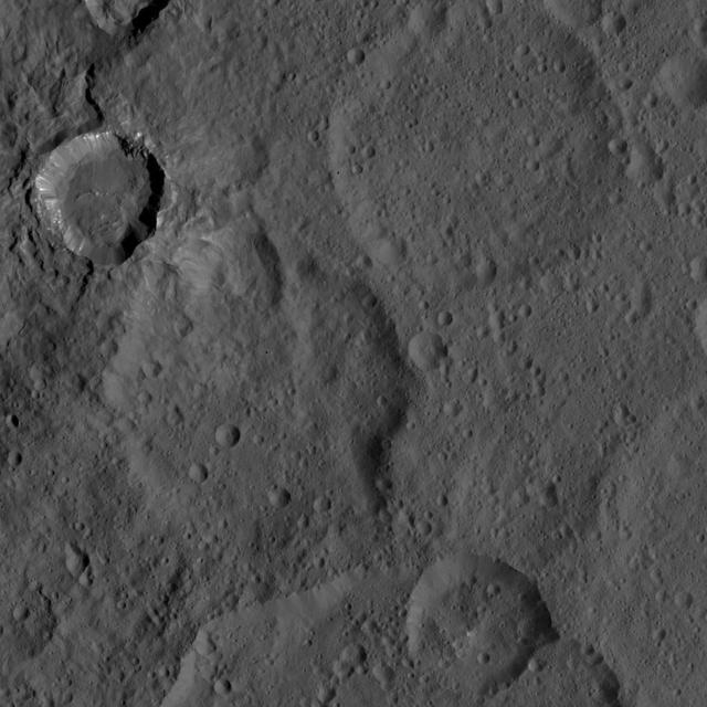 NASA image: Dawn HAMO Image 6