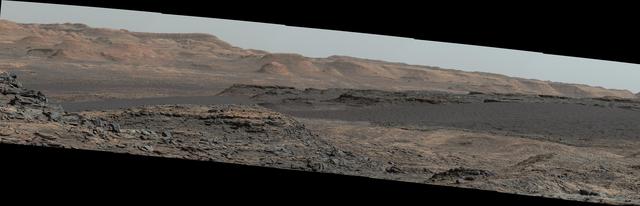 NASA image: Curiosity Rover Will Study Dunes on Route up Mountain