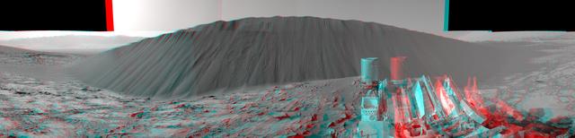 NASA image: Downwind Side of Namib Sand Dune on Mars, Stereo