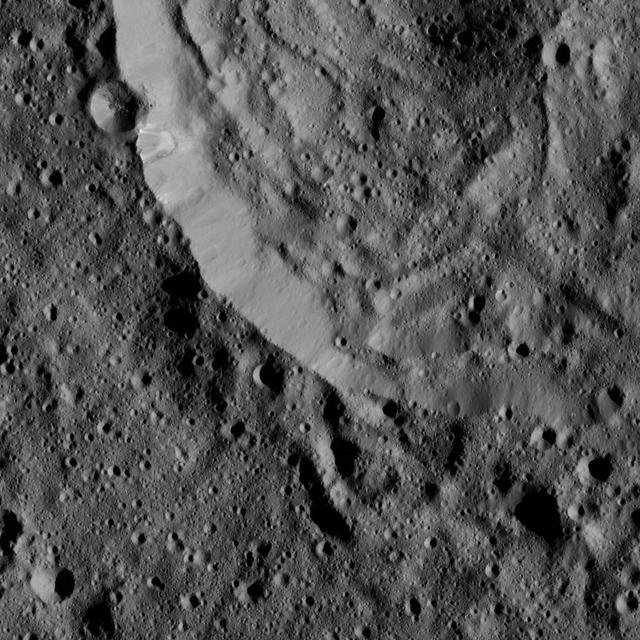 NASA image: Dawn LAMO Image 37