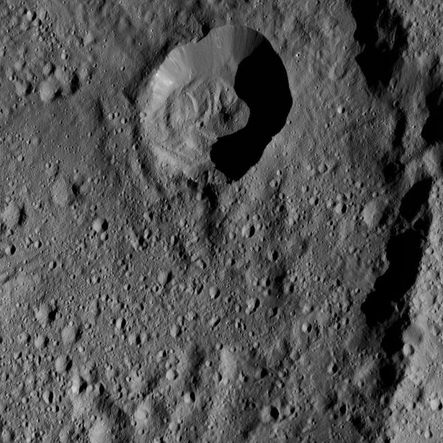 NASA image: Dawn LAMO Image 196