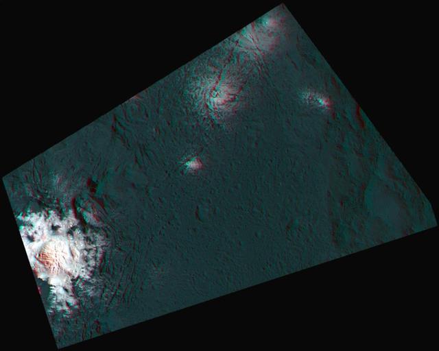 Occator Bright Spots in 3-D