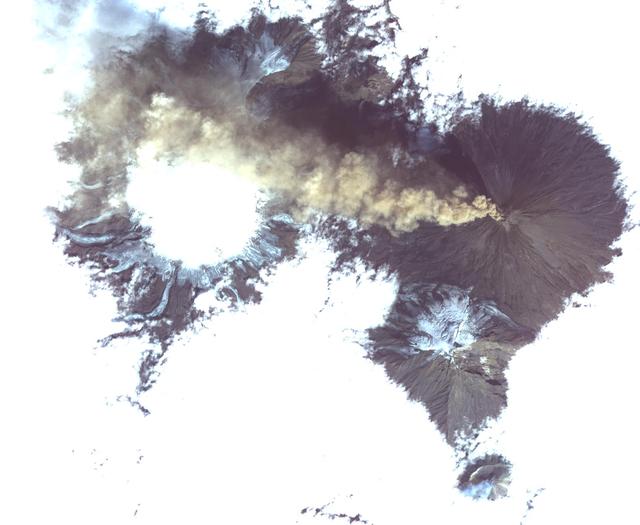 NASA image: NASA Satellite Images Erupting Russian Volcano