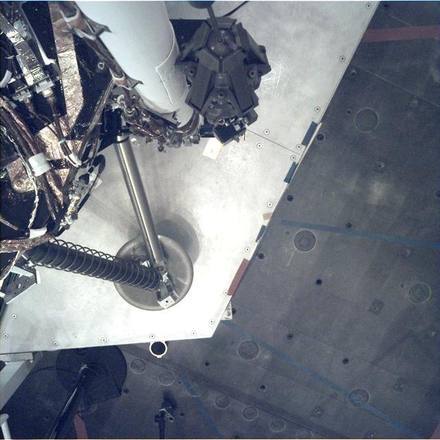 NASA image: Test Image of InSight Footpad Before Launch