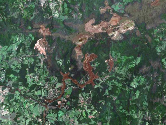 NASA image: NASA's ASTER Shows Brazilian City After Dam Disaster
