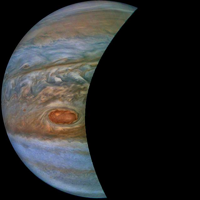 NASA image: Juno Sees South Equatorial Belt 'Brown Barge'