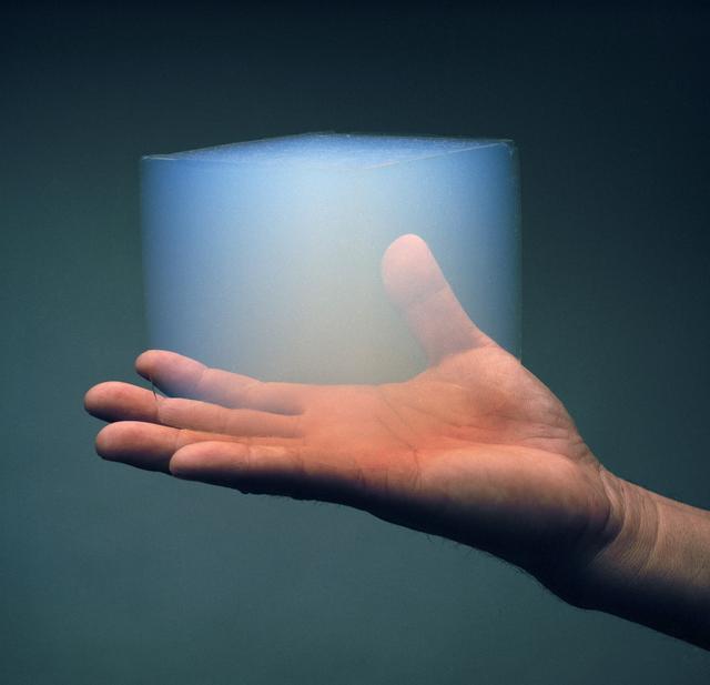 NASA image: Aerogel Greenhouses for Mars?
