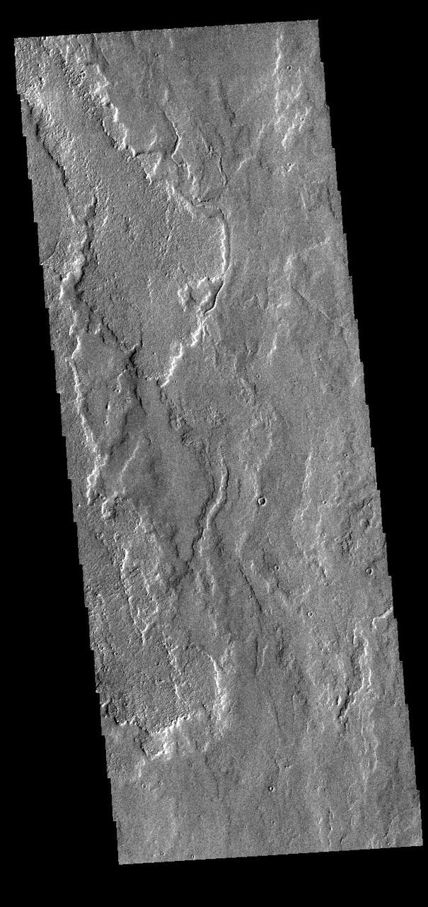 Tithonium Chasma