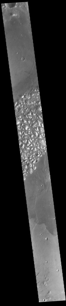 Today's VIS image shows part of Atlantis Chaos. Chaos terrain is typified by regions of blocky, often steep sided, mesas interspersed with deep valleys. With time and erosion the valleys widen and the mesas become smaller. The mesas in this image appear brighter than the surrounding lowlands, likely due to relatively less dust cover. Atlantis Chaos is located in Terra Sirenum.  Orbit Number: 92160 Latitude: -34.9498 Longitude: 183.405 Instrument: VIS Captured: 2022-09-23 18:04  https://photojournal.jpl.nasa.gov/catalog/PIA25749
