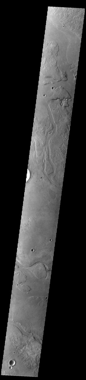 This VIS image shows many of the channel segments of Granicus Valles. Granicus Valles is a complex channel system located west of Elysium Mons. The system is approximately 750km long. It is likely that both water and lava played a part in creation of the feature. Orbit Number: 93615 Latitude: 28.8116 Longitude: 132.055 Instrument: VIS Captured: 2023-01-21 14:23 https://photojournal.jpl.nasa.gov/catalog/PIA25871