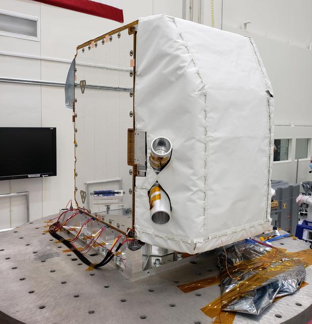 NASA image: Imaging Spectrometer Fully Integrated