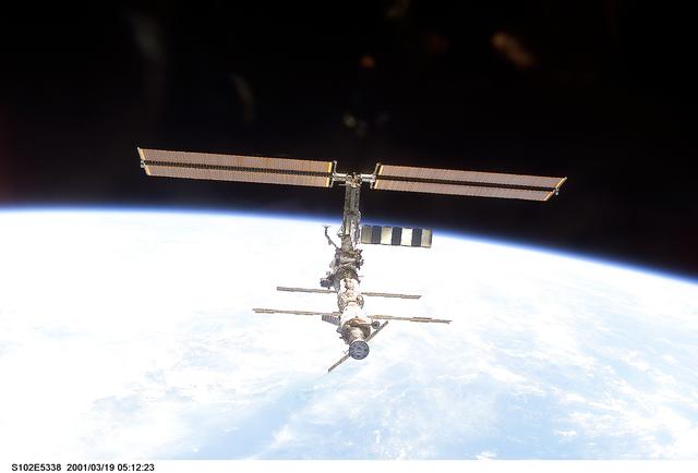 NASA image: Fly-around view of the ISS