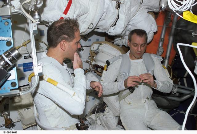 NASA image: View of STS-109 EVA teams near airlock