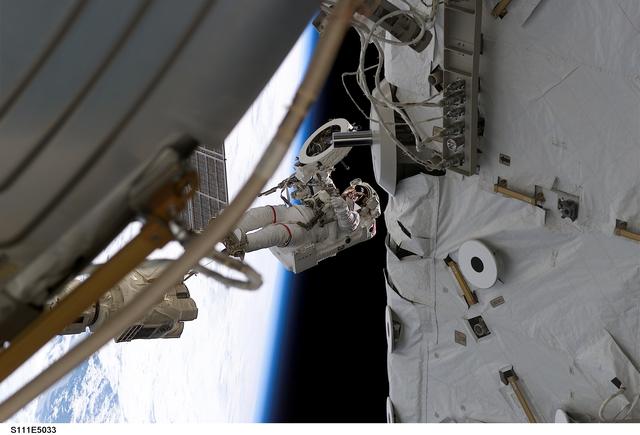 NASA image: Chang-Diaz holds PDGF for installation on the ISS P6 truss during STS-111 UF-2 EVA 1