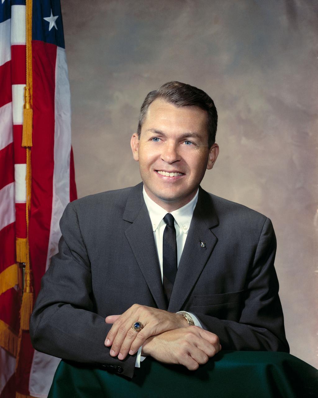 S64-29933 (1964) --- Astronaut Elliot M. See Jr.