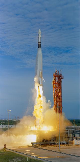 NASA image: GEMINI-TITAN (GT)-11 - LIFTOFF - ATLAS/AGENA - CAPE