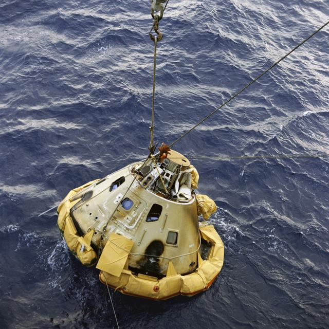 NASA image: Apollo 6 (AS-502) Pacific Recovery