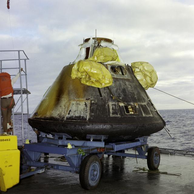 NASA image: Apollo 6 (AS-502) Pacific Recovery