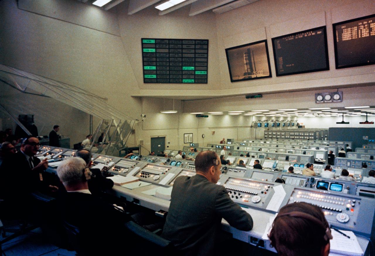 S69-25880 (23 Feb. 1969) --- Overall view of Firing Room 2 in the Launch Control Center, Launch Complex 39, Kennedy Space Center, during an Apollo 9 Countdown Demonstration Test. Astronauts James A. McDivitt, David R. Scott, and Russell L. Schweickart were participating in a training exercise in preparation for their scheduled 10-day Earth-orbital space mission.