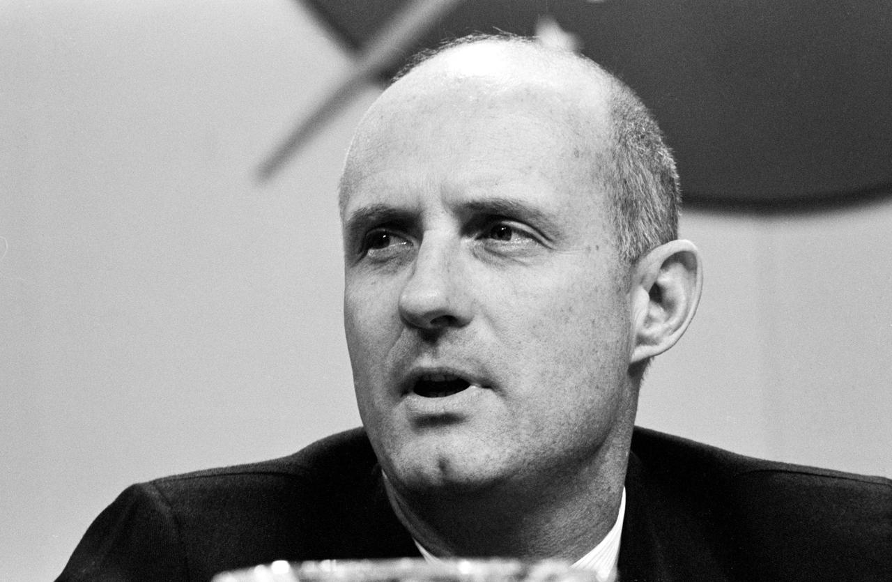 S69-32036 (26 April 1969) --- Astronaut Thomas P. Stafford, commander of the Apollo 10 prime crew, is seen at a press conference held at the Manned Spacecraft Center on April 26, 1969.