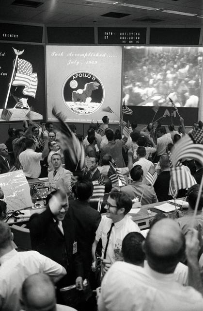 NASA image: MISSION CONTROL CENTER (MCC) - CELEBRATION - CONCLUSION - APOLLO 11 MISSION - MSC