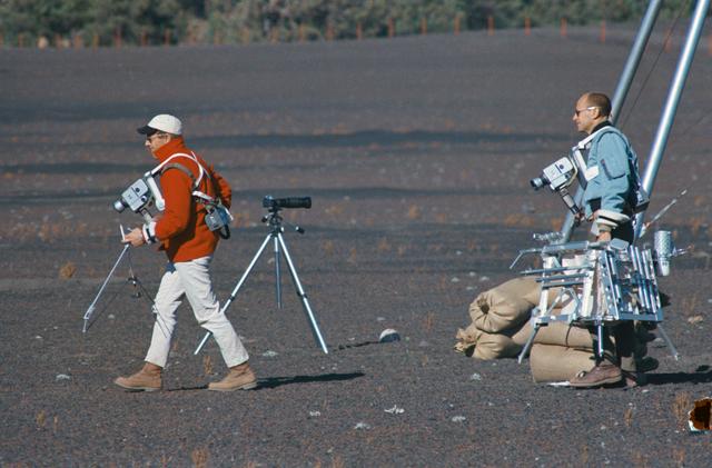 NASA image: Apollo 12 - Bean - Conrad - during geological field trip