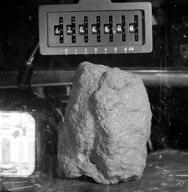 NASA image: Lunar Samples - Apollo 12