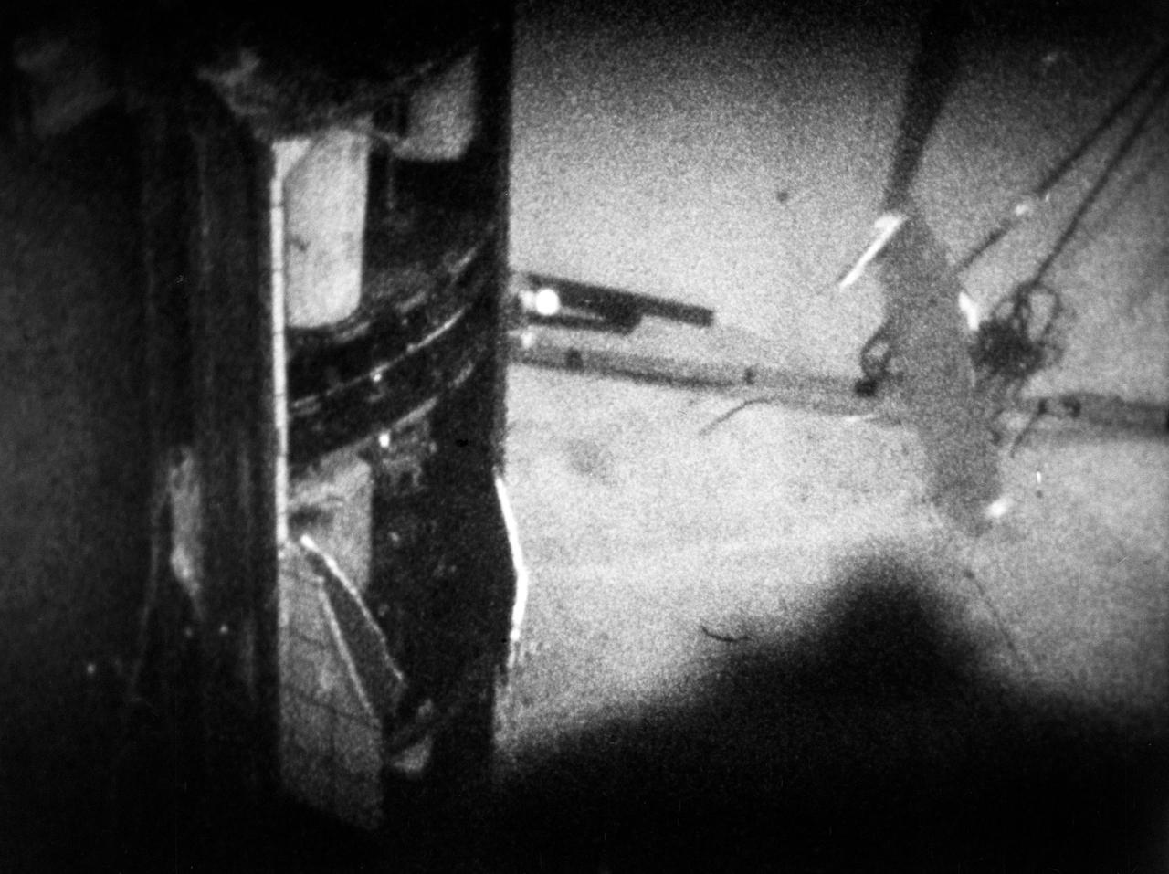 S70-41985 (15 June 1970) --- The third photograph in sequence of three showing panel separation test at Langley Research Center (LRC).  The test was part of the Apollo 13 post flight investigation of the Service Module explosion incident. Photo credit: NASA