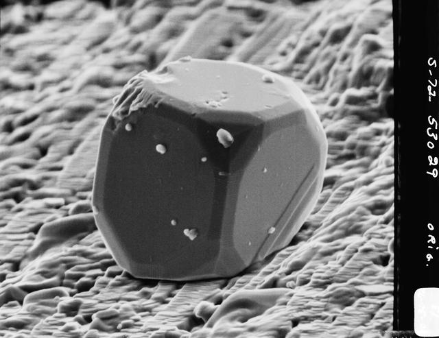 NASA image: PHOTOMICROPHOTOGRAPHY- GEOLOGY ( SEM)