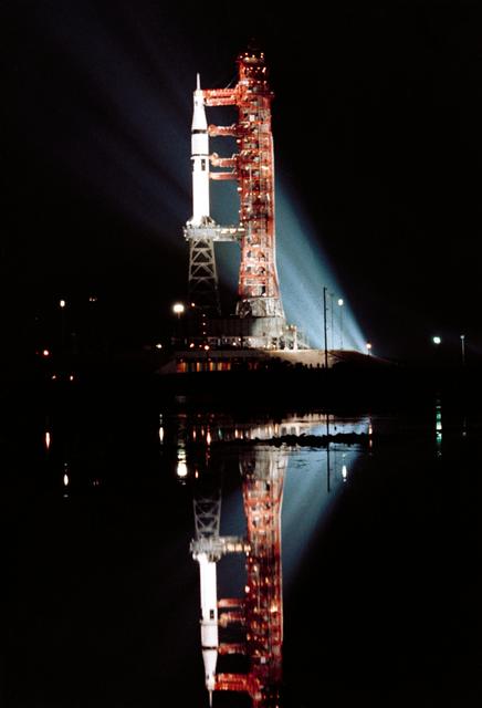 NASA image: Floodlights illuminate view of Skylab 3 vehicle at Pad B, Launch Complex 39