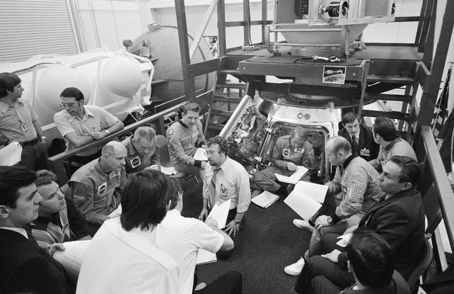 NASA image: Simulations- ASTP   Command Module