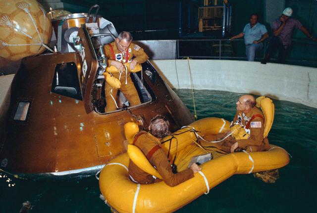 NASA image: SIMULATIONS - APOLLO-SOYUZ TEST PROJECT (ASTP) - WATER EGRESS - JSC