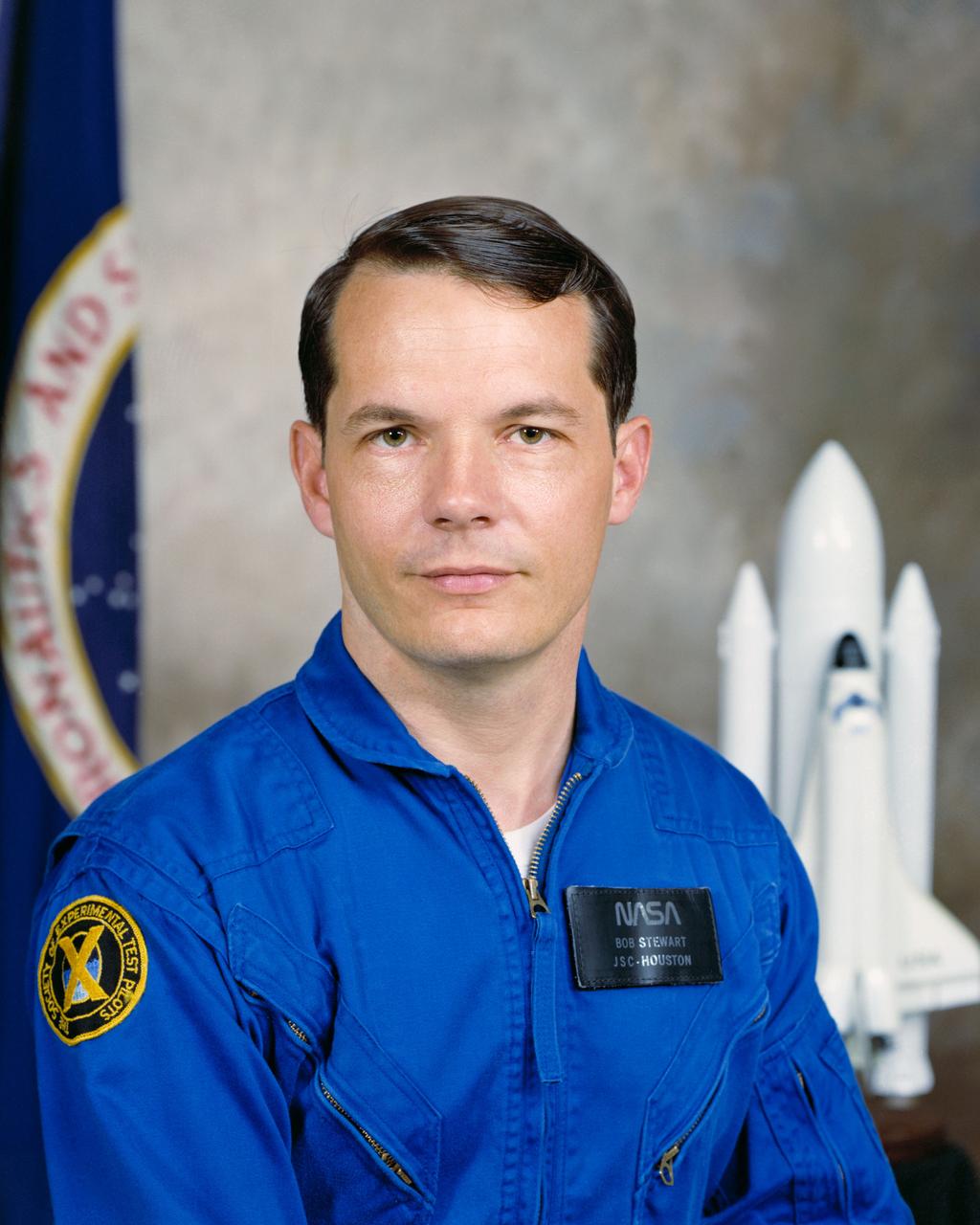 S78-35309 (31 Jan 1978) --- Astronaut Robert L. Stewart.