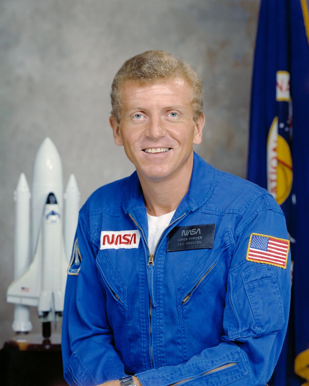 S78-35312 (31 Jan 1978) --- Astronaut Loren J. Shriver.