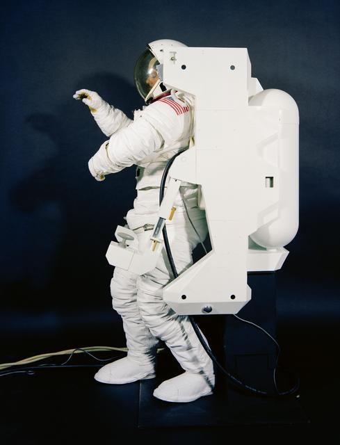 NASA image: Crewman in high-fidelity EMU/MMU mockup