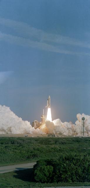 NASA image: Launch Views - Columbia - STS-1 Mission - KSC