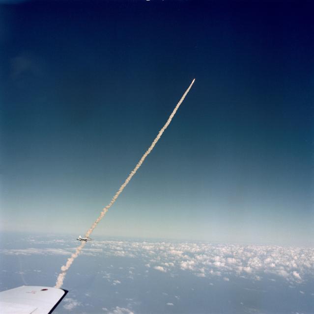 NASA image: AERIALS - STS-2 - KSC