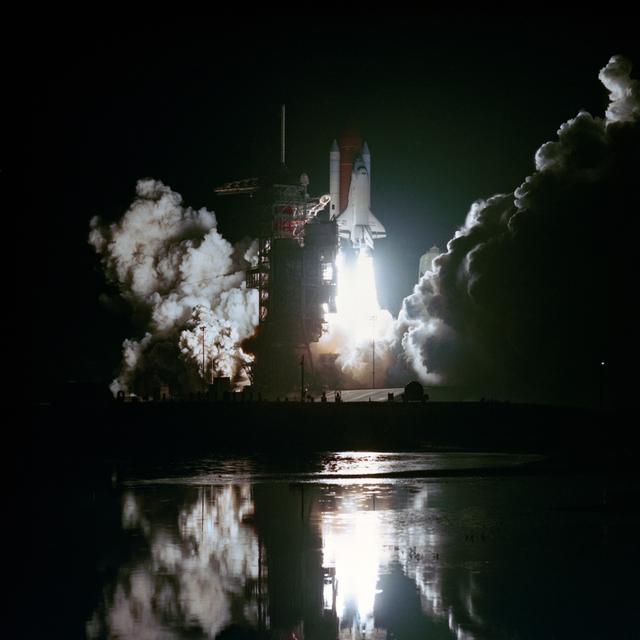 NASA image: LAUNCH - STS-8 - KSC