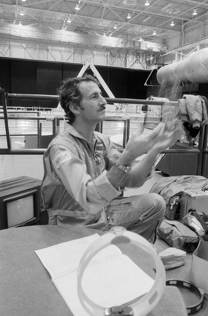 NASA image: CREW TRAINING (TOYS) - STS-51E - JSC