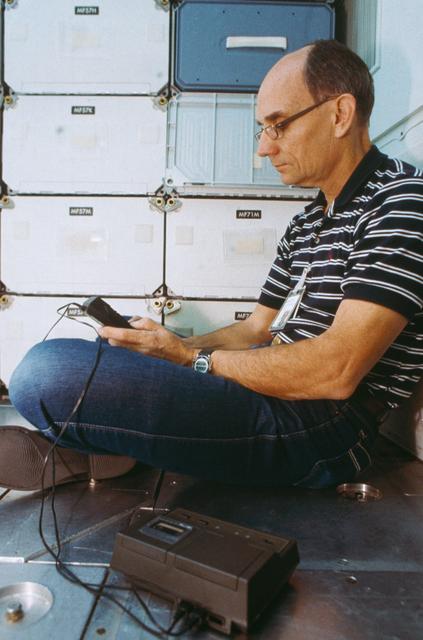 NASA image: Crew Training - STS-24/51B - JSC