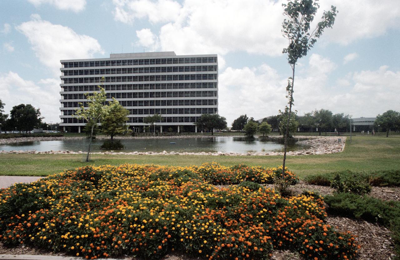 View of Johnson Space Center Administrative Building 1 taken from across the fish pond.