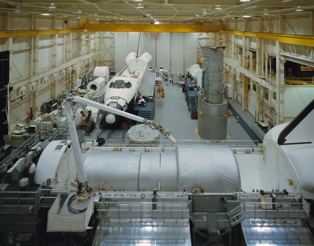 NASA image: BLDG. 9A - TRAINING FACILITY - JSC