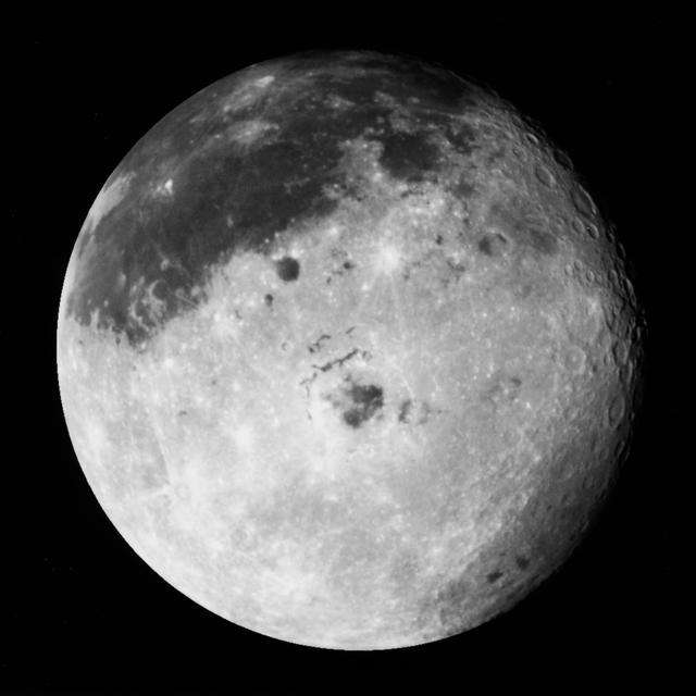 NASA image: Moon taken by Galileo after completing its first Earth Gravity Assist