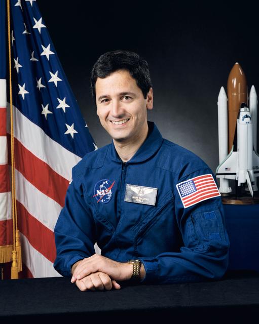 NASA image: Official portrait of STS-50 Payload Specialist Lawrence J. DeLucas