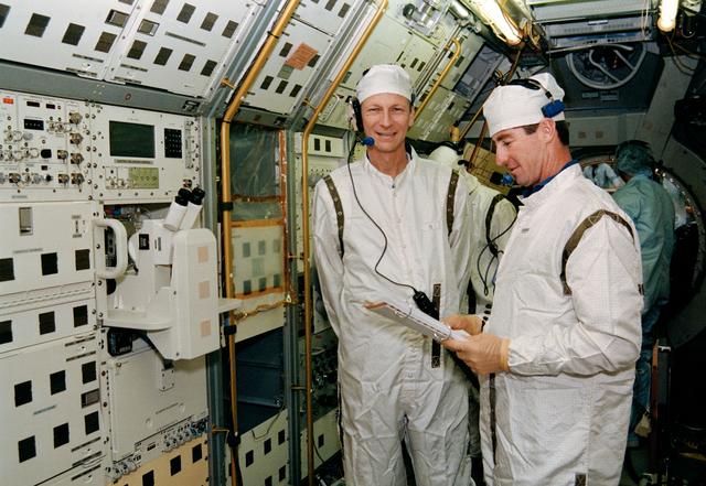 NASA image: STS-55 Commander Nagel and Pilot Henricks participate in KSC preflight tests