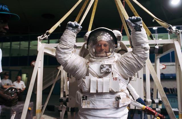 NASA image: Astronaut David Wolf participates in training for contingency EVA in WETF