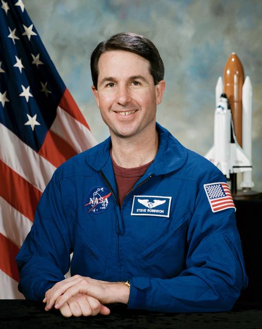 NASA image: Official portrait of ASCAN Stephen Robinson
